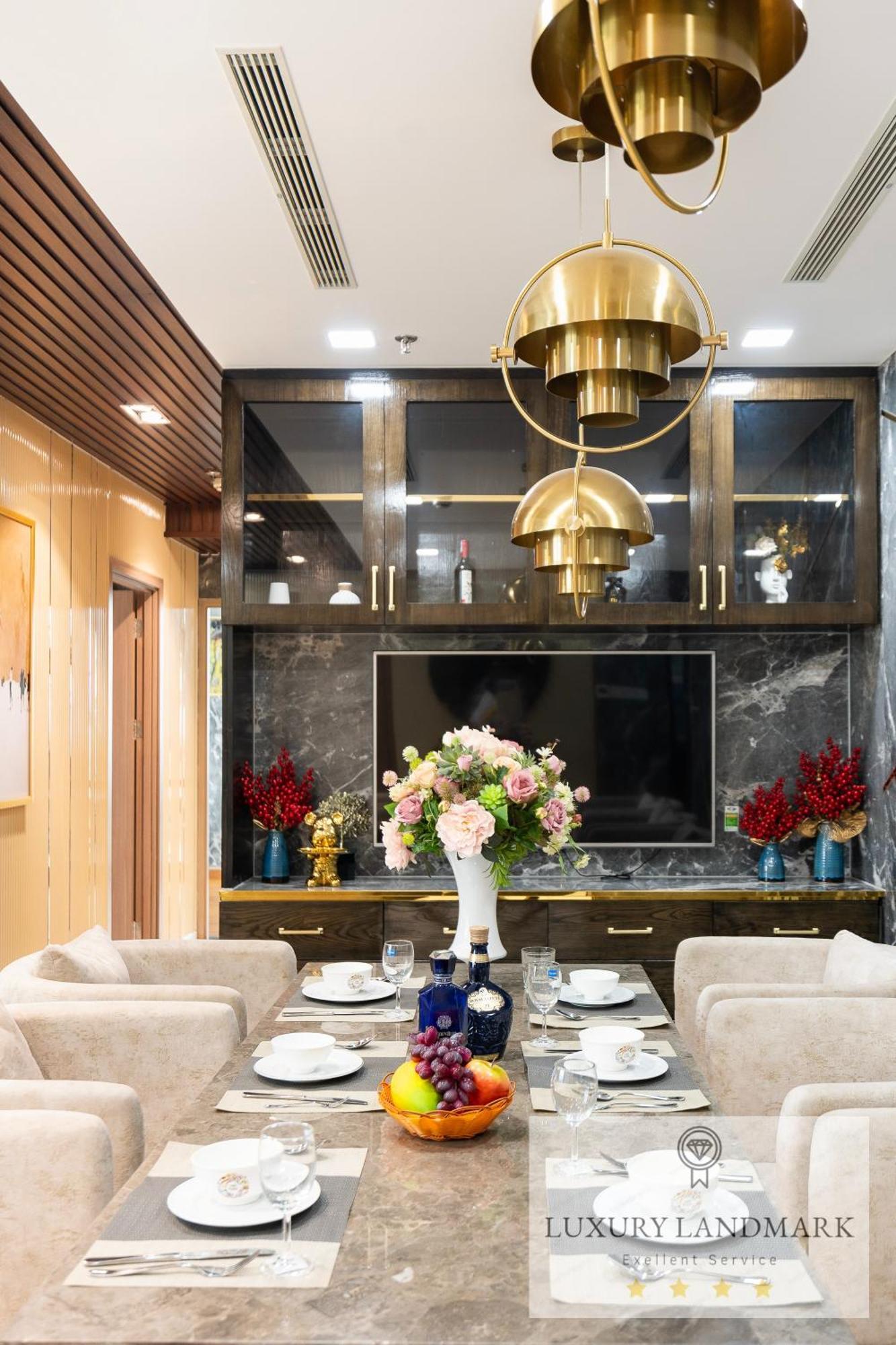 The Signature Landmark 81 - Vinhomes Central Binh Thanh Aparthotel 4*