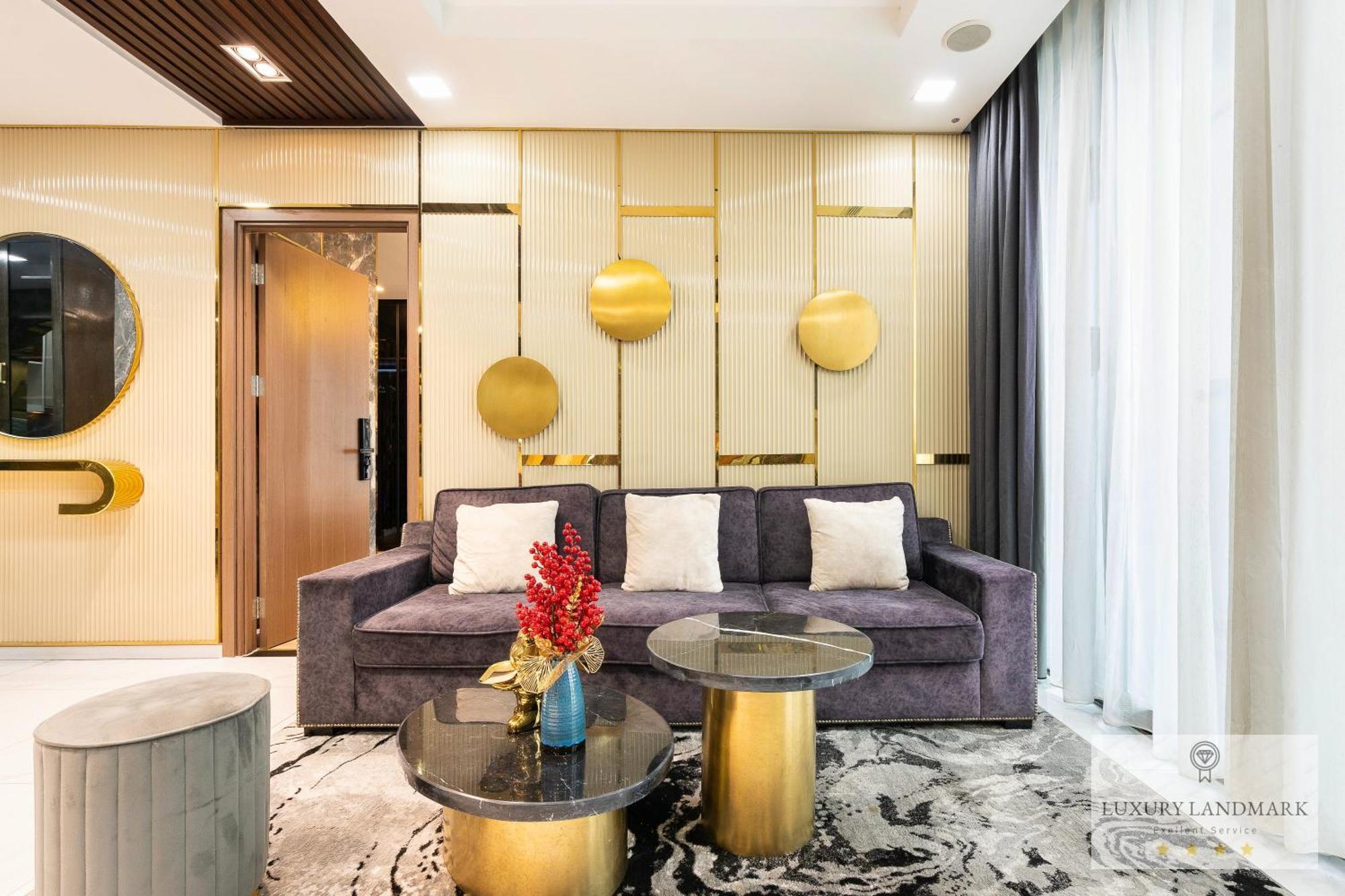 Aparthotel The Signature Landmark 81 - Vinhomes Central Binh Thanh