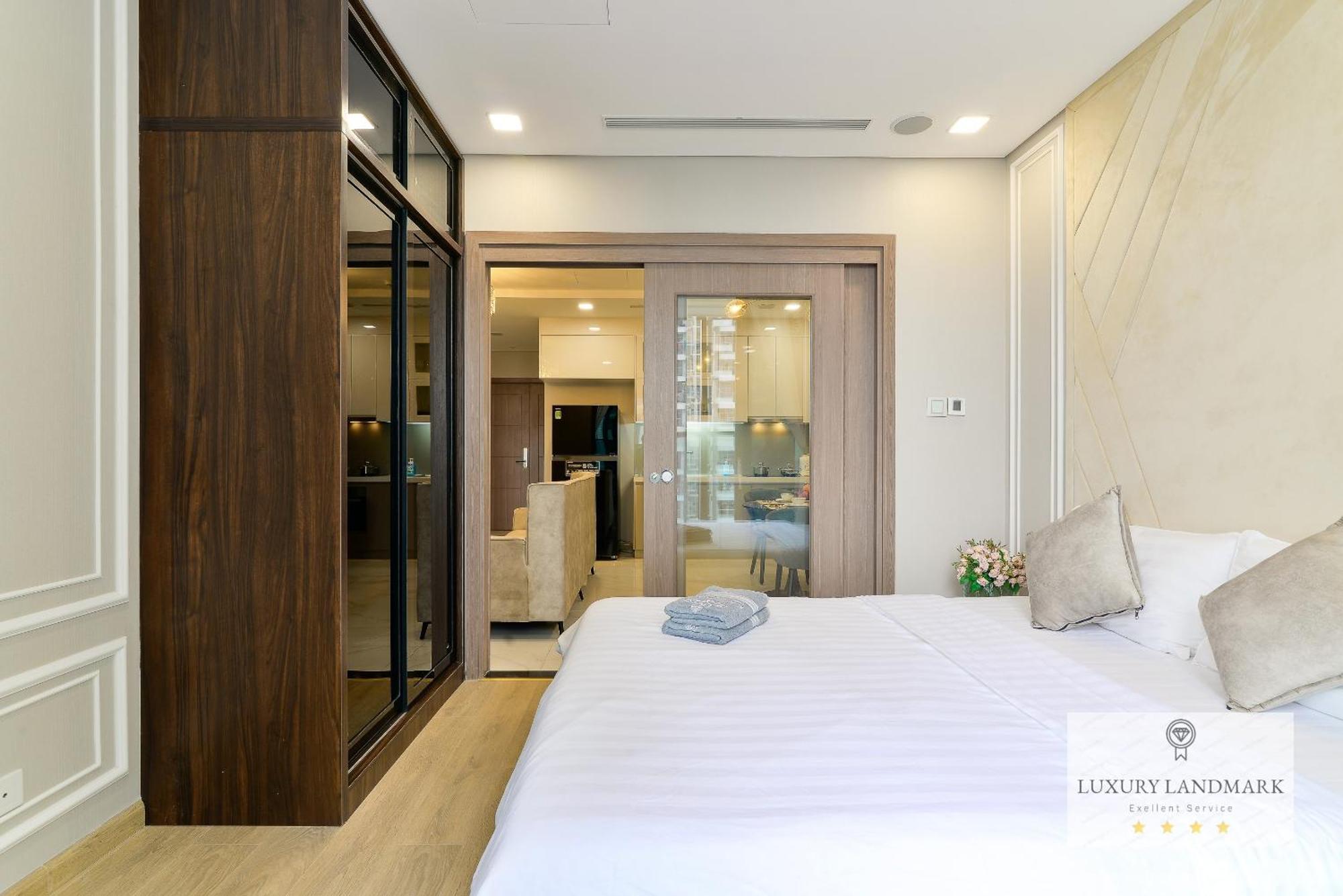 Aparthotel The Signature Landmark 81 - Vinhomes Central Binh Thanh