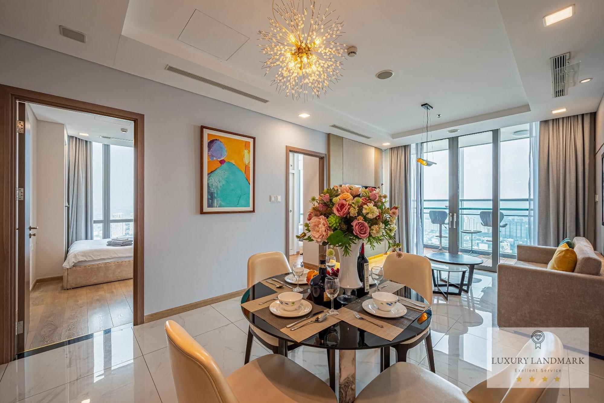 Aparthotel The Signature Landmark 81 - Vinhomes Central Binh Thanh 4*